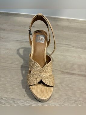DV by Dolce Vita Waylan Natural Platform Sandal